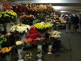 Kiev: fiori nel mercato all'aperto